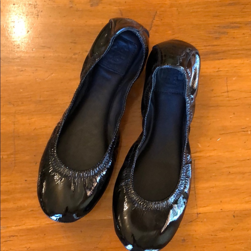 Tory Burch Patent Wedge. Black. Size 6.5.